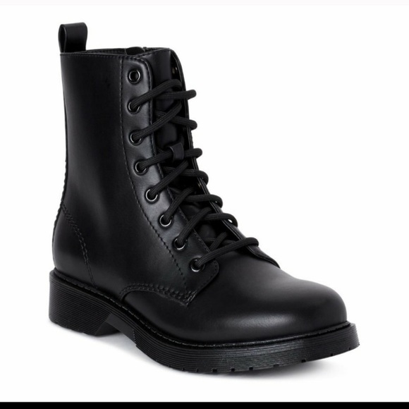 Time and Tru Shoes - NWT Combat Boots